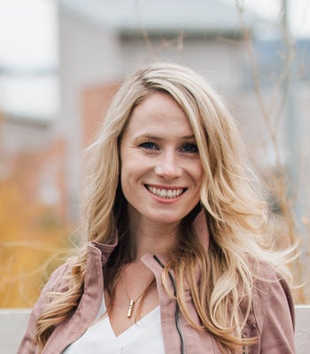 Portrait of Tamara Williams, Bozeman Broker - CNHS, RCC, GRI, CLHMS.